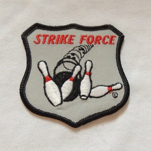 Parche de bolos Strike Force bordado vintage para planchar / Nos
