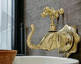 unlaquered brass faucet , brass kitchen faucet , faucet , bathroom faucet  , unlacquered brass faucet , unlacquered brass kitchen faucet