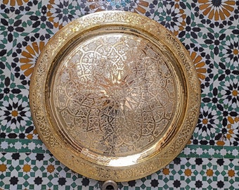 vassoio in ottone marocchino, vassoio marocchino, vassoio da portata marocchino, vassoio rotondo, vassoio da portata arabo, regali per la casa