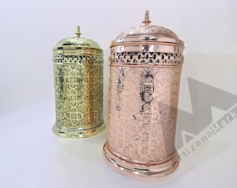 Metal Trash Can for Bathroom - Vintage Small Lidded Trash Can with Lid, Decorative Antique Brass Design