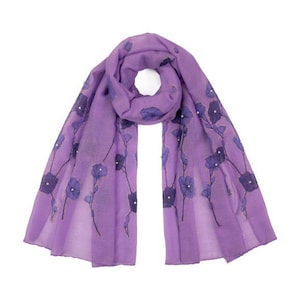 Foulard motif fleurs et perles violet style romantique très féminin cadeau original accessoires femme