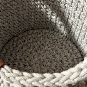 Cesta grande de crochet moderna con asa Idea de regalo Cesta de almacenaje Cesta Utensilo cestas diseño imagen 3