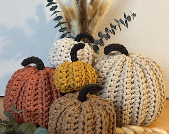Pumpkin | Decoration | Autumn | Crocheted pumpkins | Gift idea | Halloween