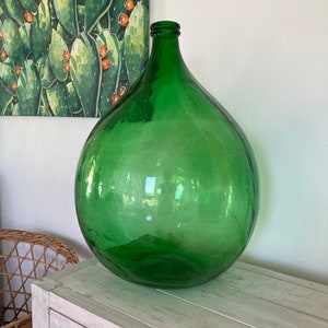 Demijohn 54 liter glass vase green Italian large decor design Vintage wine bottle 54l XXL outdoor decoration image 1