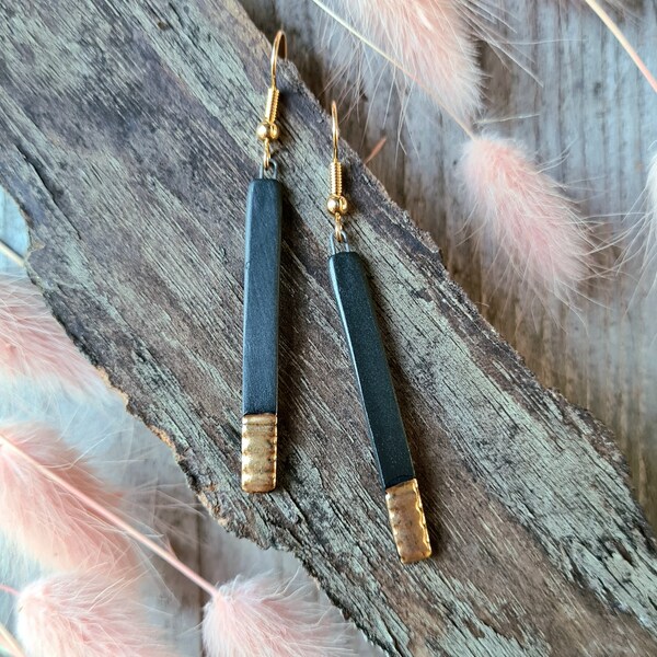 Handmade ceramic earrings with 24c gold (textured)