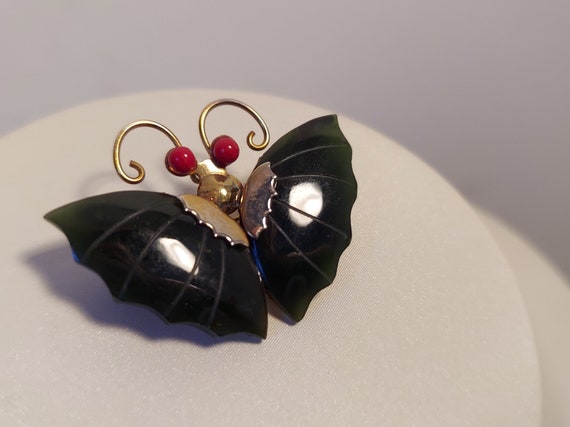 Vintage Butterfly Brooch Green Jade-Like Wings Go… - image 2