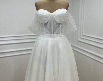 Simple midi wedding dress Courthouse wedding dress Civil wedding dress Elopement dress Cocktail wedding reception dress