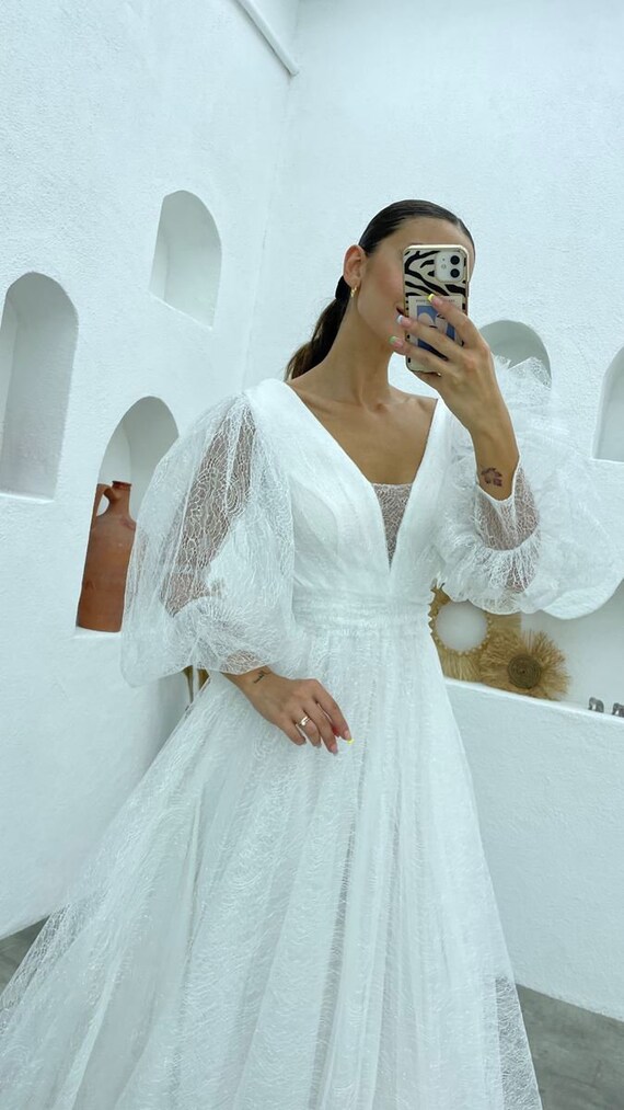 Second Wedding Dress: 12 Ideas For A 2nd Trip Down The Aisle | Second  wedding dresses, 2nd wedding dresses, Wedding dress over 40