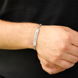 Gegraveerde herenarmband, cadeau voor hem, gepersonaliseerde naamarmband voor mannen, Figaro / kinketting aangepaste armbanden cadeau voor vader verjaardag
