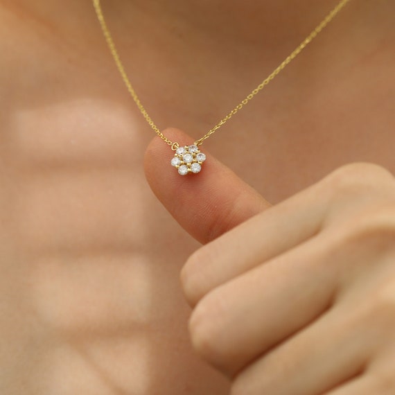 18ct Gold Daisy Diamond Necklace | Van Peterson London