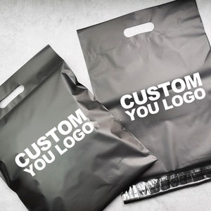 100 peças de saco de correio preto personalizado com alça, logotipo personalizado, saco de transporte, saco de vestuário, sacos poli