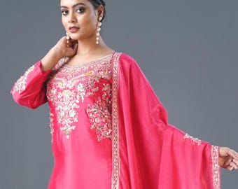 Embroidered Chinnon Silk Kurta Set: Dori & Sequence Work