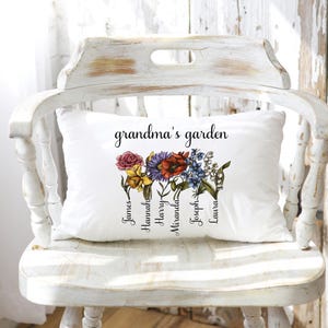 Grandma's Garden Pillow, Grandkids Names, Personalized Birthflower Pillow, Gift for Grandma, Mothers Day Gift