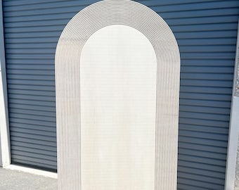Beaded Round Arch PROP Backdrop: Wood Wedding Photo Wall (4x7 ft)