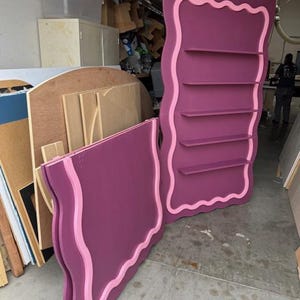 Wavy Wooden Folding Backdrop with Shelves, Party Photo Booth Prop