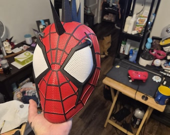 Casco Spider Punk de Hobie Brown - Accesorio de Spiderman impreso en 3D