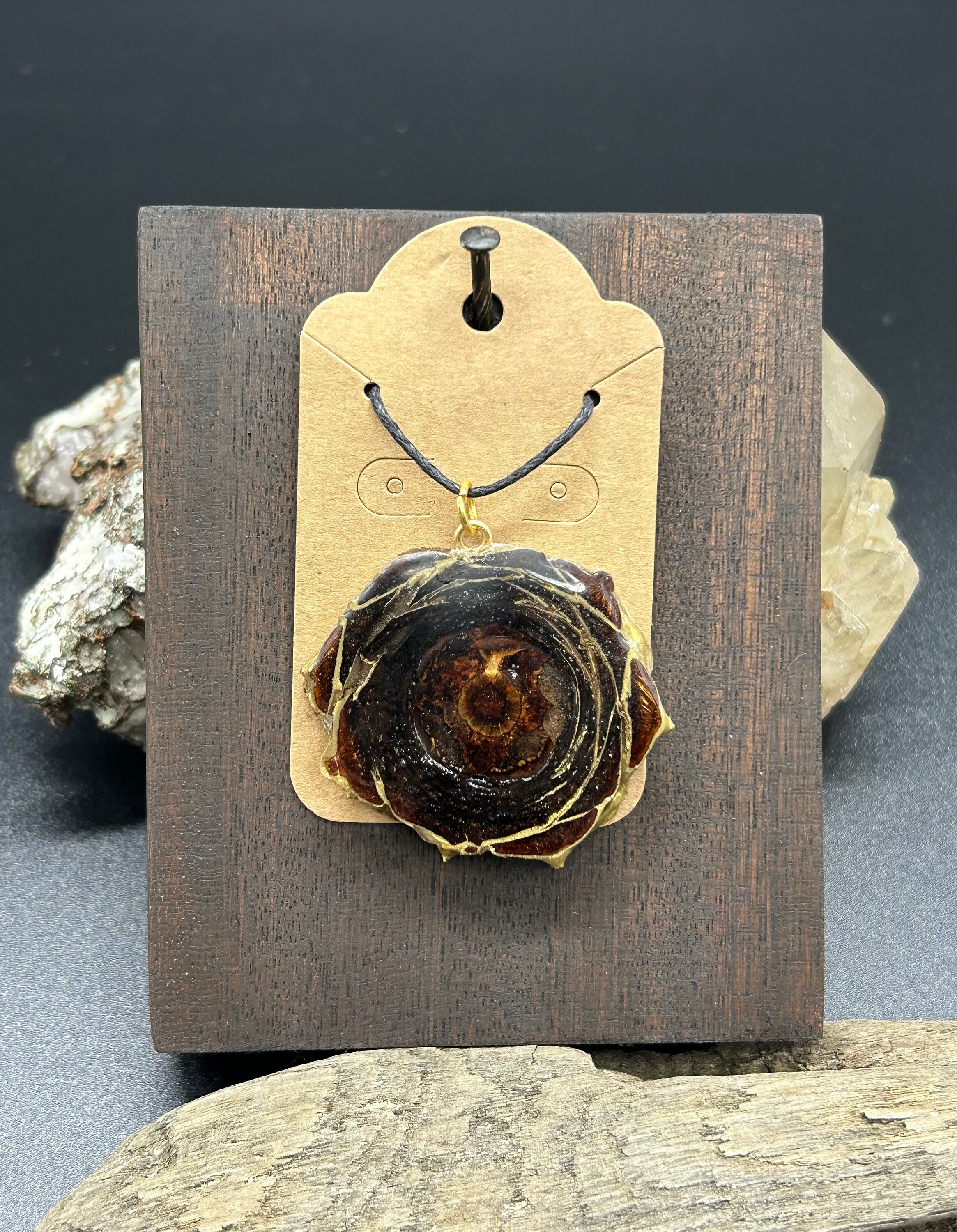 Third eye deals pinecone necklace diy
