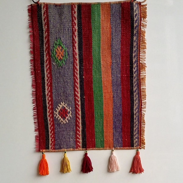 Boho Vintage Wall Hanging Rug, Ethnic Wall Decor Eveleye Fringes, Handwoven Small Tapestry, Turkish Accent Accessory Kilim, Unique Home Gift