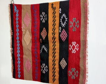 Tapestry Wall Decor, Vintage Boho Modern Woven Hanging Earthy Art, Turkish Oriental Kilim Rug