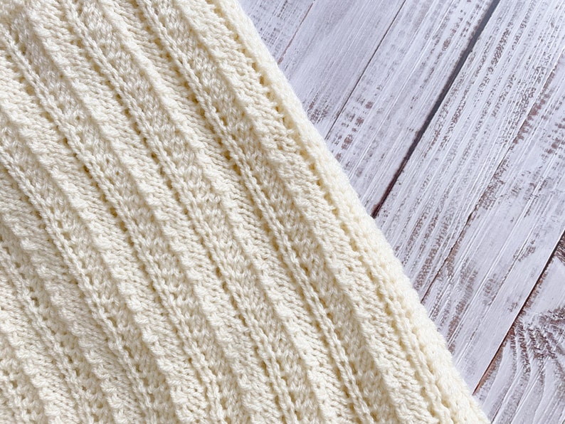 Babydeken Creamy White Gebreide deken Small Baby Throw Handgemaakt Hoge kwaliteit afbeelding 3