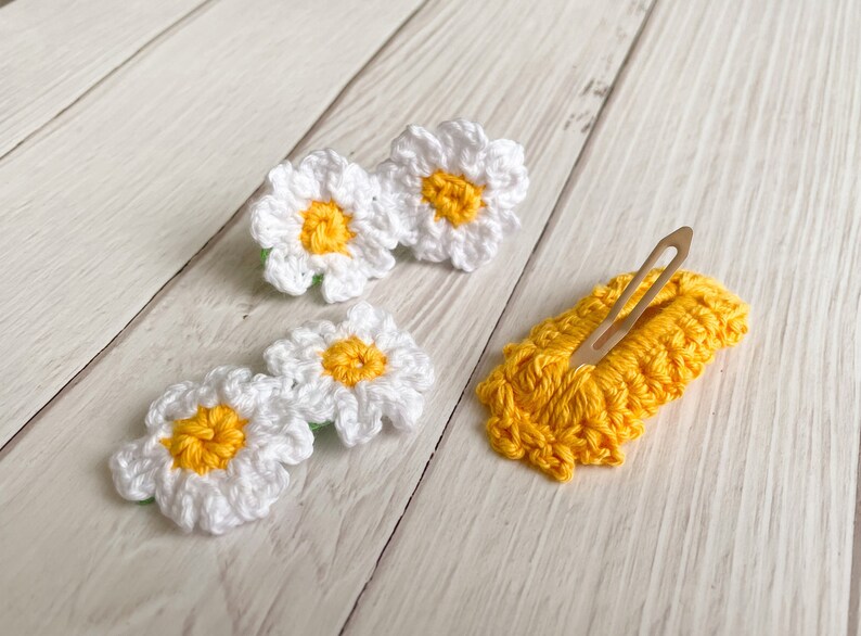 Pinces à cheveux fleur Ensemble de 3 Marguerites Accessoires pour cheveux Fait à la main Haute qualité Snap Clip Crochet Accessoires Boho Fabriqué sur commande image 6