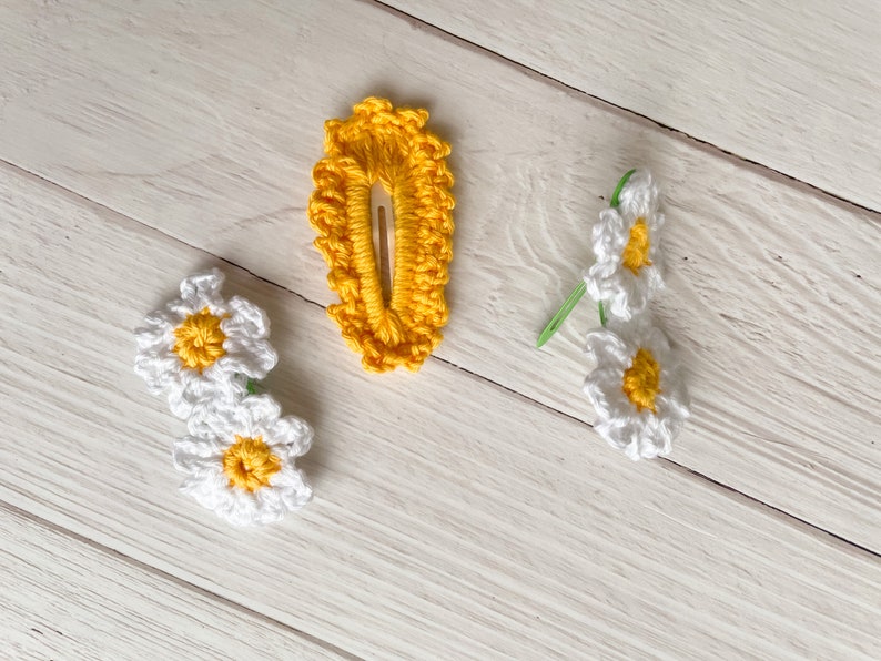 Flower Hair Clips Set of 3 Daisies Hair Accessories Handmade High Quality Snap Clip Crochet Boho Accessories Made To Order image 5