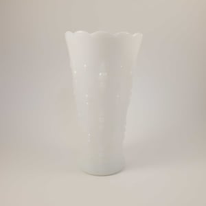Vintage Anchor Hocking Dots and Diamonds Milk Glass Vase