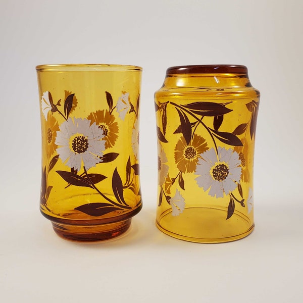 Small Vintage Amber Juice Glasses With Daisy Motif - Set of 2