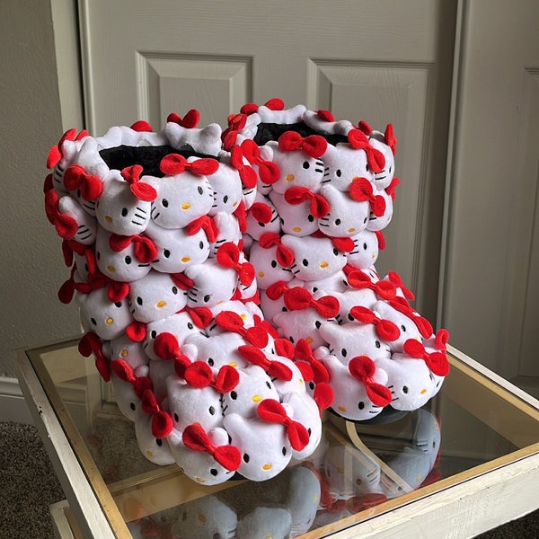 Limited Addition Hello Kitty Moon Boots