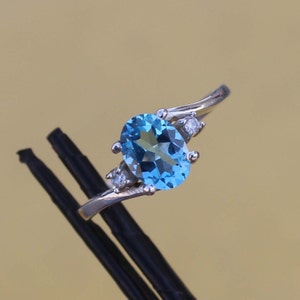 Natural Swiss Blue Topaz Ring Sterling Silver Gemstone Engagement Ring For Women - Promise Ring November Birthstone Anniversary Gift For Her