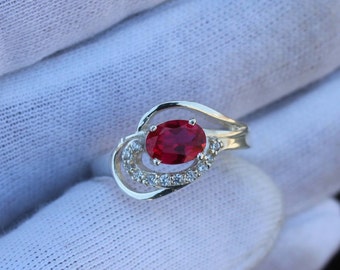 オーバルカット ルビー シルバー 925 リング - Etsy 日本