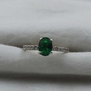 925 Sterling Silver Emerald Ring- Emerald Engagement Ring- Promise Ring For Women- May Birthstone- Anniversary Birthday Gift For Her