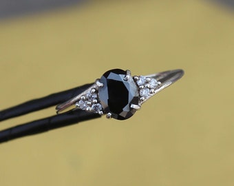 Bague en argent sterling avec spinelle noir - Bijoux faits main avec pierres précieuses