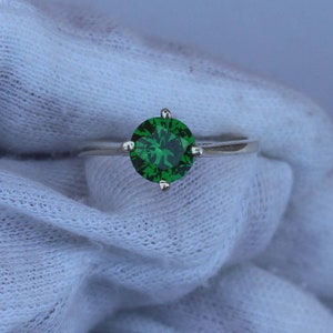 Emerald Ring 925 Sterling Silver Ring Handmade Ring Women Silver Ring round Cut Ring Engagement Ring Wedding Ring Birthday Gift For Her