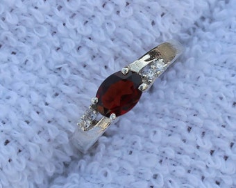 Oval Red Garnet Ring: Sterling Silver January Birthstone
