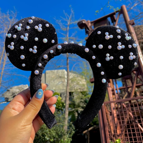 Stargazer Padded Pearl Ears