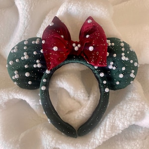 Shimmer Padded Pearl Ears
