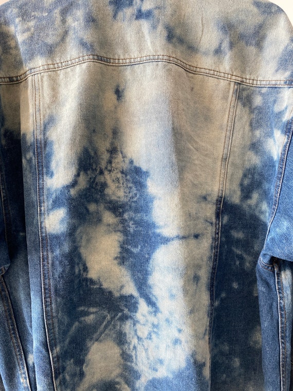 Highway XL Cut Out Bleach and Distressed Blue Den… - image 9