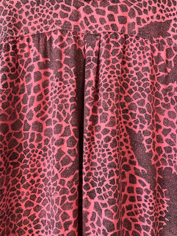 Leopard Snake Graphic all over printed Button dow… - image 9
