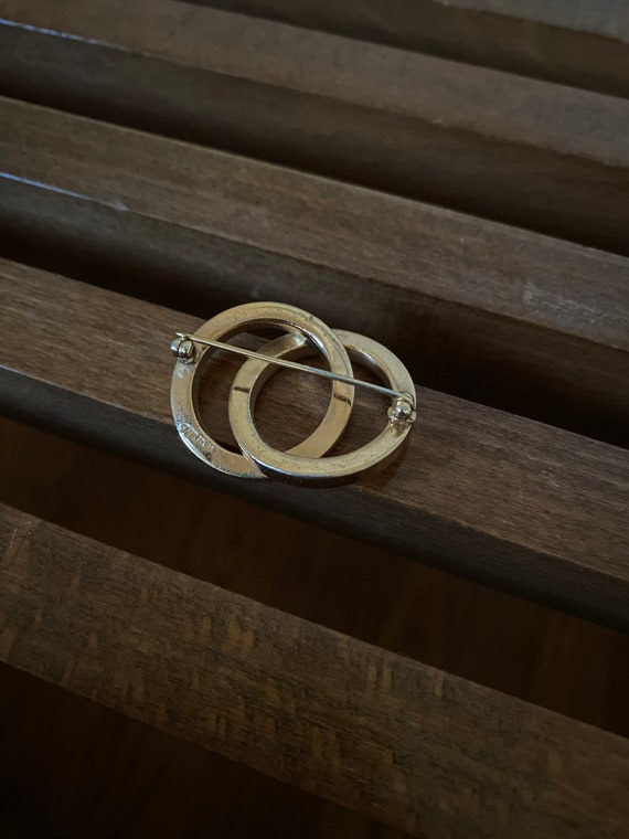 Rings Link Brass Brooch - image 4