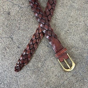 Andsen Echtleder Brauner Flechtgürtel mit Massiver Messingschnalle / Größe 26