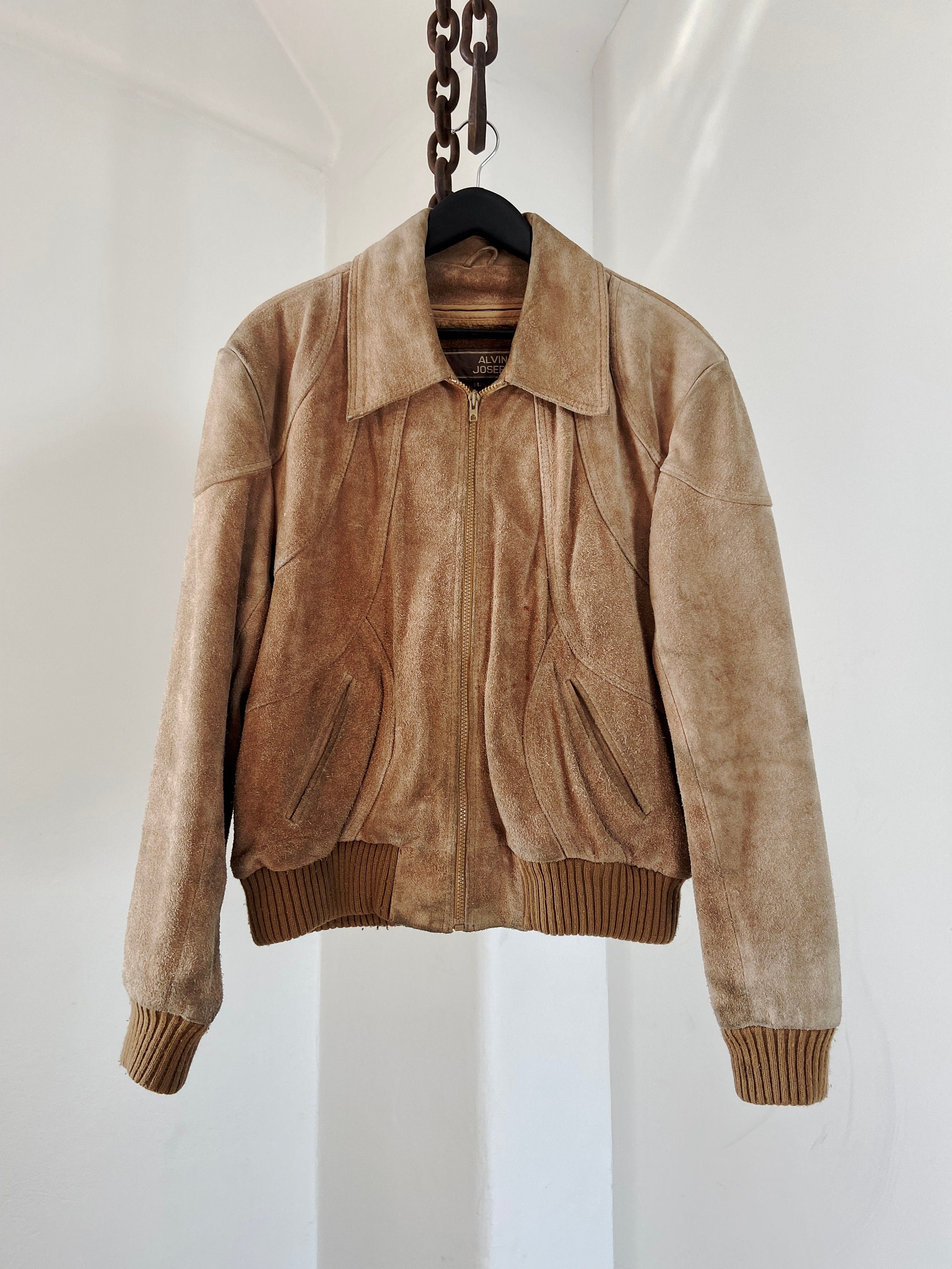 マロン　ニューヨーカー　アトラエル　ジャケット ベージュ　M Faux suede trucker jacket | Otter | Men | KARL LAGERFELD | Page 1