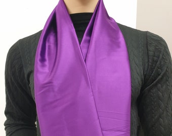 Silky scarf in PURPLE high quality satin, hand made in France. 140x20cm