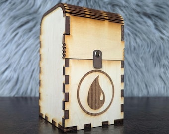 Commander Size Deck Box for MTG playing cards, Magic The Gathering and other games. With dice tray for storage.
