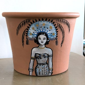 Hand painted flowerpot