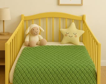 Coperta per neonati intrecciata verde fatta a mano – Decorazione per la cameretta dei bambini in maglia grossa