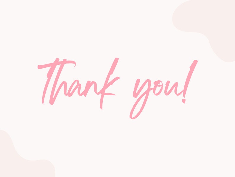 K&ouml;nnte beinhalten: Eine handgeschriebene Nachricht in Pink, die "Danke!" auf einem wei&szlig;en Hintergrund mit rosa abstrakten Formen in den Ecken sagt.