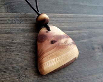 Cedar Wood Pendant Necklace, Natural Organic Red Cedar Jewellery, Sustainable Fashion