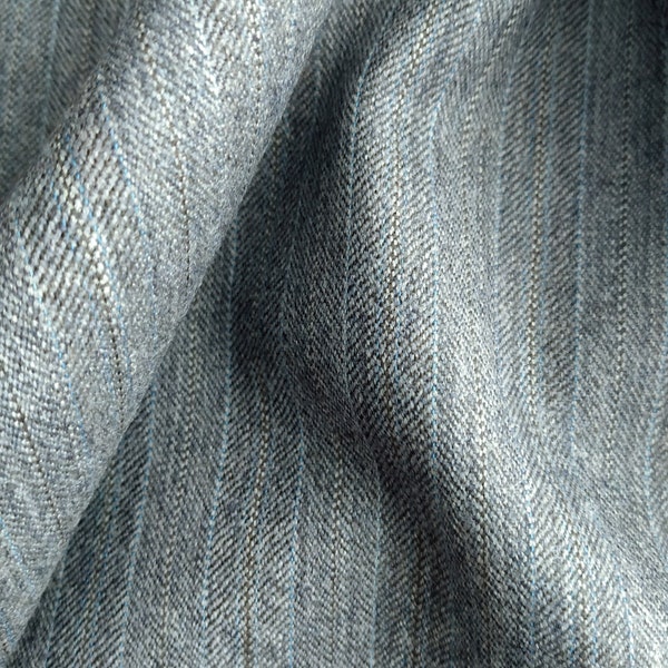 Wollstoff Fischgrät aus Schurwolle in meliertem Grau, klassischer Schurwollstoff für elegante Hosen, Kleider, Röcke, Anzüge und Blazer