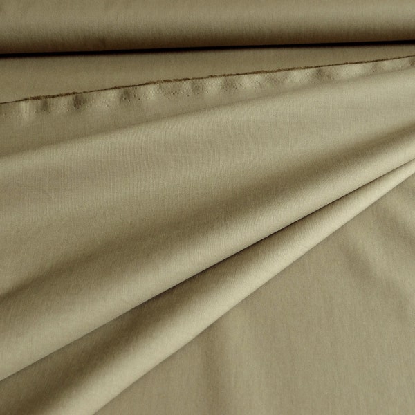 Gabardine Chino Baumwollstoff in Khaki-Beige, italienischer Stoff für ganzjährig tragbare Hosen, Röcke, Jacken, Blazer und Trenchcoats